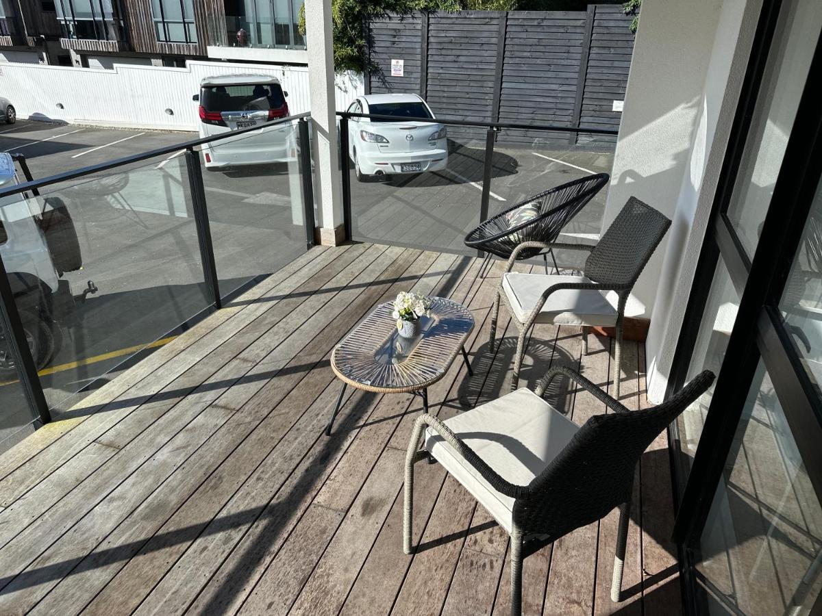 66 Express Luxury Apartment In New Market Auckland Bagian luar foto