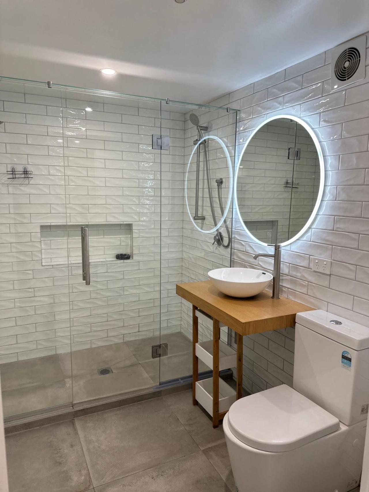 66 Express Luxury Apartment In New Market Auckland Bagian luar foto